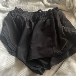 black lululemon hotty hots